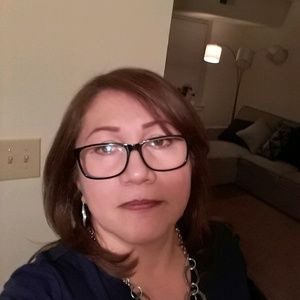 Meet your Posher, Jacqueline